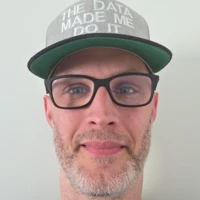 mikael.fridé
