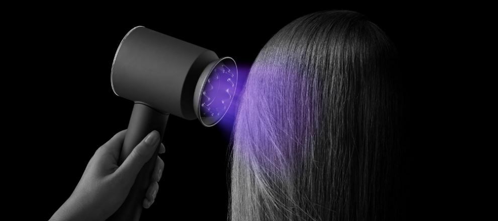 Dyson Supersonic Nural™ hair dryer: Scalp protect mode