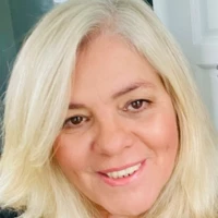 Tracy Adams
