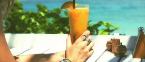 6 apps to make the most of your holiday.