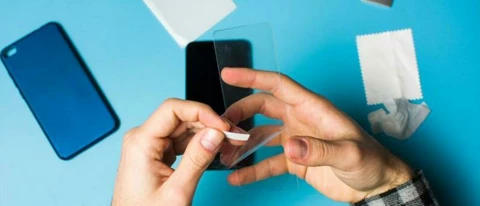 How to apply a perfect screen protector.