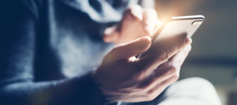 How to spring clean your phone.