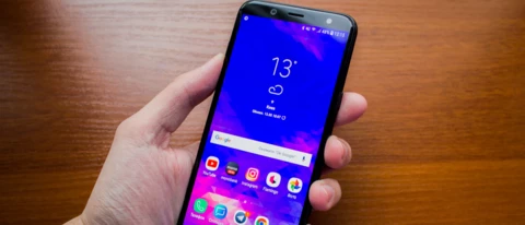 Hands-on with the Samsung Galaxy A6.