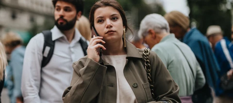 Stay safe from phone snatchers!