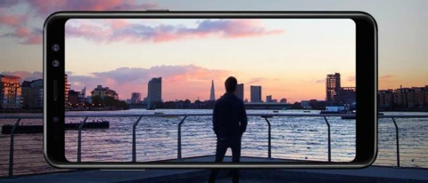 Hands-on with the Samsung Galaxy A8.