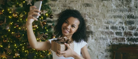 Get festive with these great phones for Christmas pics.