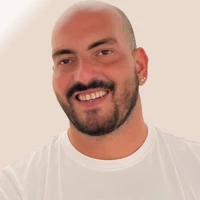 User879