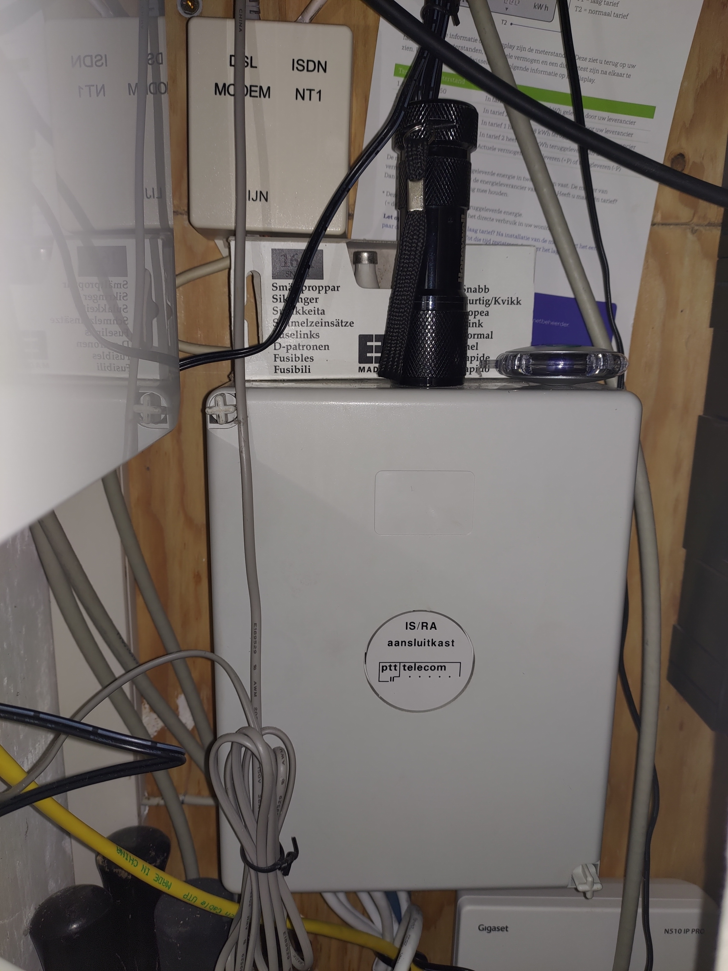 Krijger bleek interieur Internet Thuis Instap met oude ISDN kasten | KPN Community