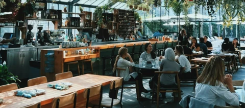 Syncing Family Dining: Seamless Experience for Split Reservations