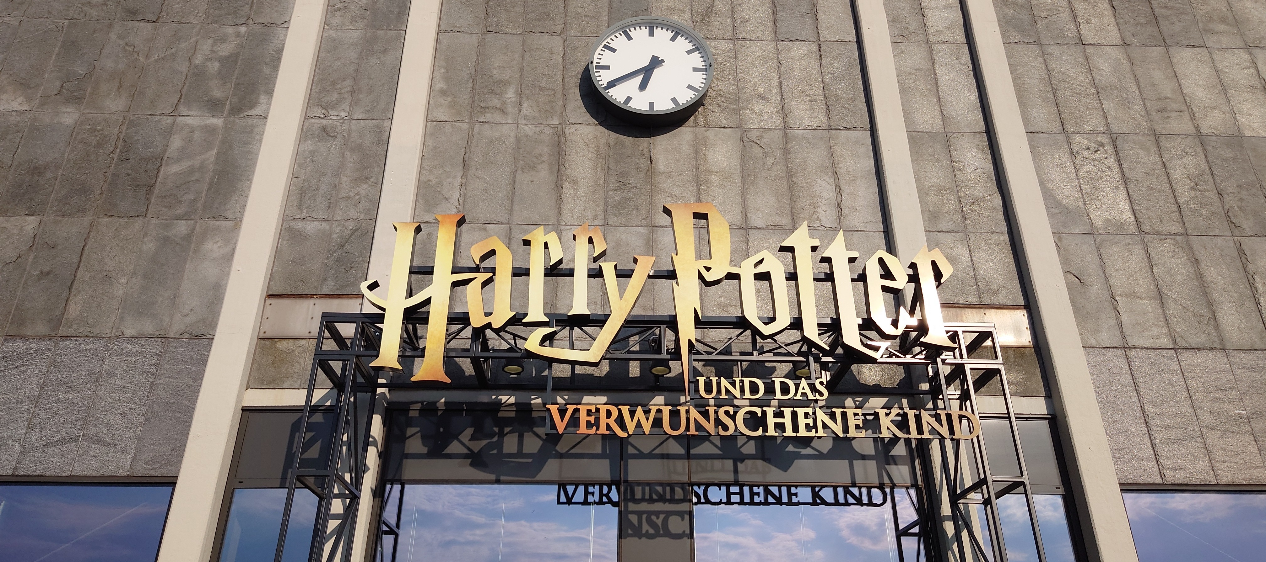 Bericht zu  Harry Potter und das verwunschene Kind  in Hamburg