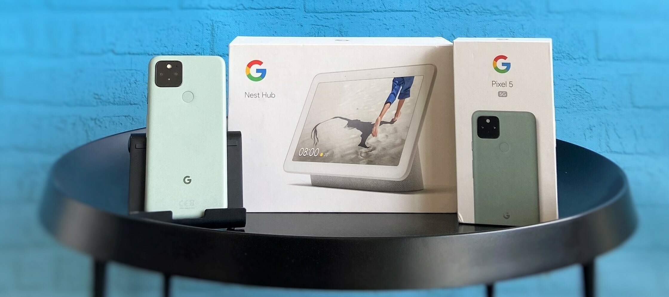 Google Pixel 5 5G + Google Nest Hub - "Okay Google. Wie werde ich Tester:in in der Community?"