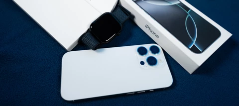 Ja, ist denn schon Weihnachten: iPhone 16 Pro & Apple Watch 10 zum Testen