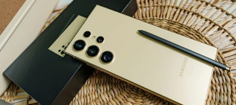 Samsung Galaxy S24 Ultra - ultra viel AI für deinen Test.