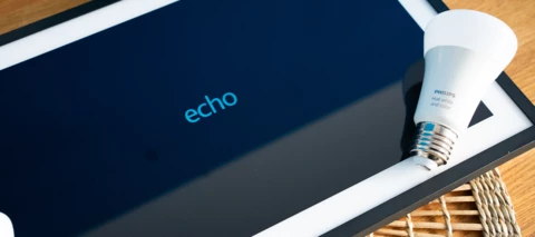 Das smarte Bundle - Teste den Echo Show 15 & HUE