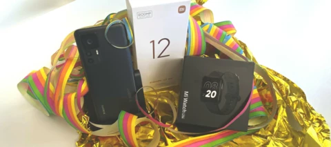 Xiaomi 12 T Pro + Xiaomi Mi Watch lite - das schicke Bundle für deinen Start!