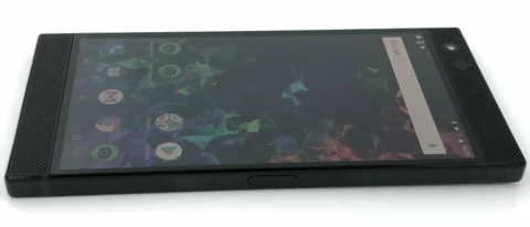 Du bist ein/e leidenschaftliche/r Gamer/in? Dann suchen wir genau dich! Teste das Razer Phone 2 !