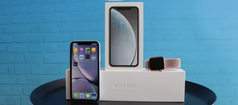Apple Bundle: iPhone XR + Apple Watch Series 4 - Let's get ready to bundle!