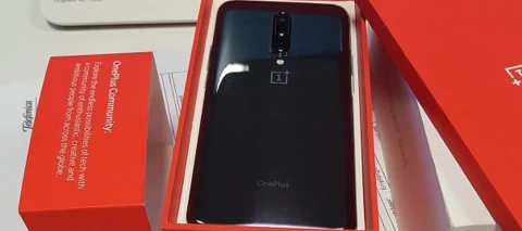 OnePlus 7 Pro - 90Hz Display und PopUp Kamera - Hat es mich überzeugt?