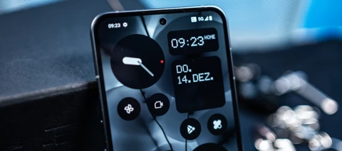 Nothing Phone (2) - Licht, Ton und einfach Nothing! Jetzt für deinen Test.