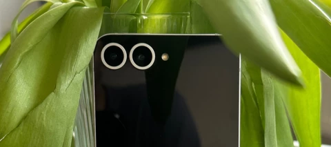 Samsung Galaxy Z Flip 6 - kommt es an das iPhone 14 Pro ran?