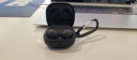 Ersteindruck Galaxy Buds 2 Pro (Dual Charger Pad Folgt bei richtiger Review zu den Buds)