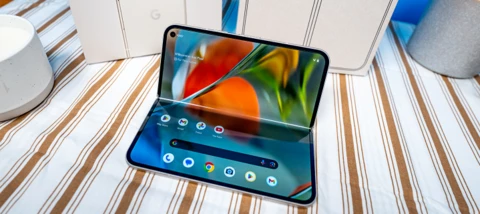 Google Pixel 9 Pro Fold - das Fold unter den Pixeln für deinen Test.