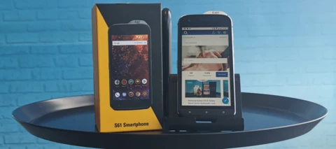 Caterpillar S61 Testgerät: Ran an die Schippe und Tester oder Testerin werden! Jetzt bewerben!