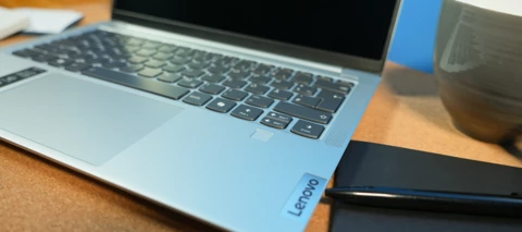 Dein neuer Copilot ist da: Teste das Lenovo IdeaPad Slim 5 mit Snapdragon Power
