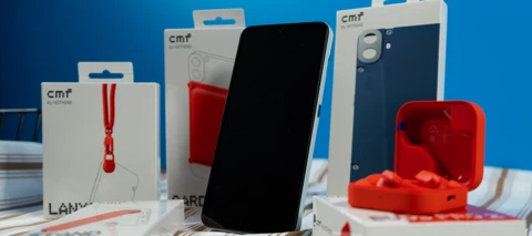 Teste die volle Packung mit dem CMF Phone 1, CMF Buds Pro 2 und CMF Zubehör