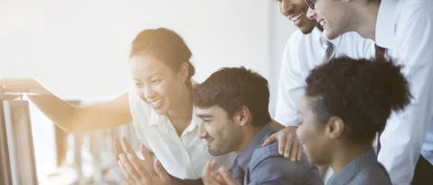 Was gibt's Neues? Im Gespräch mit den o2 Moderatoren: o2_Bianca und o2_Lars