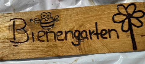 "Der Bienengarten" oder "Die alte Schubkarre erlebt ihre Renaissance" - Making of vom gestrigen Corona sunday