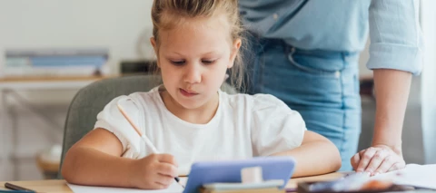 Kindertarif zum Schulstart: Mit O₂ Free Starter Flex kontrolliert in die Mobilfunkwelt starten