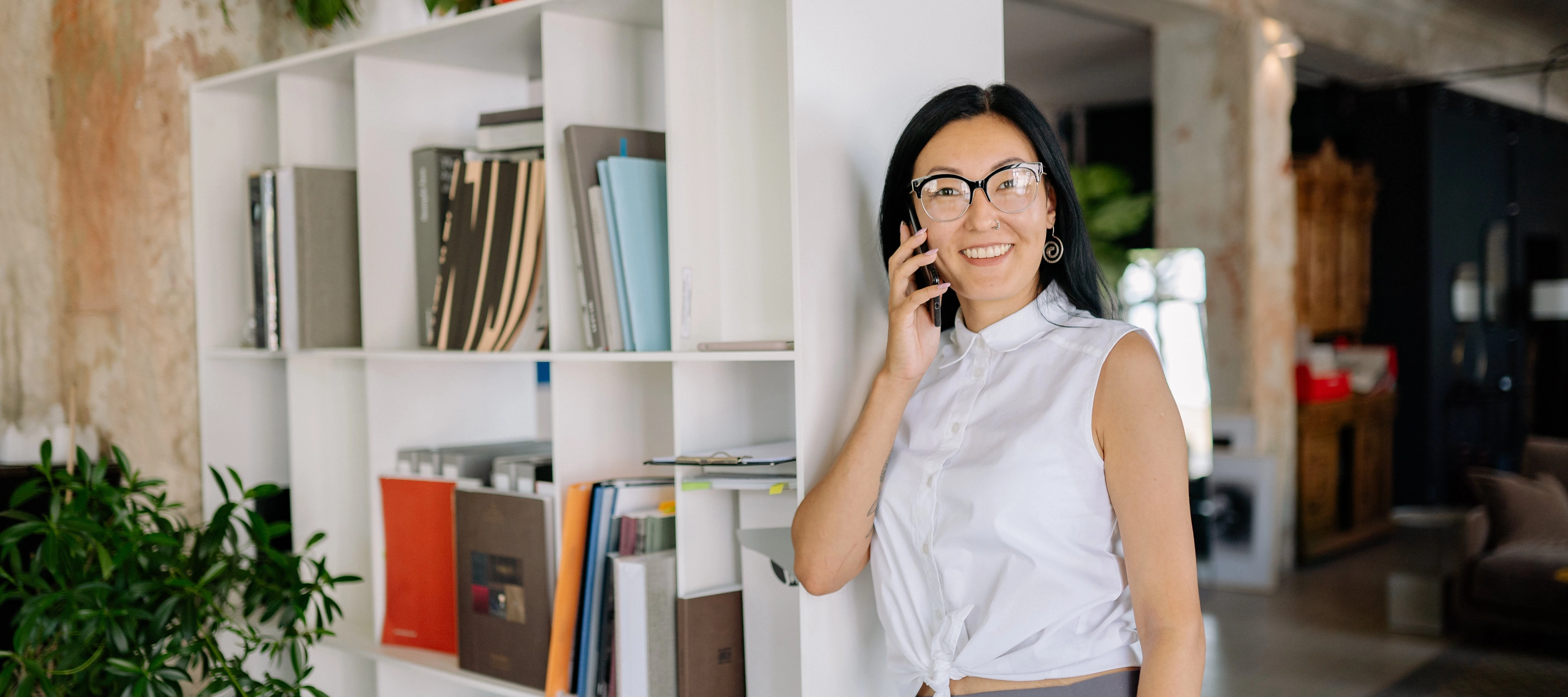 🎩 The Multifaceted World of HR: The Many Hats of Human Resources