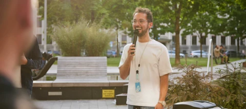Sichere Dir einen Platz auf der Bühne und werde Speaker*in! 🚀 (Abgeschlossen)