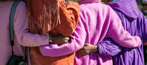 Die Unverzichtbarkeit von Frauen im HR-Bereich: Eine Hommage zum Weltfrauentag 💜