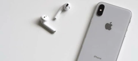 Hoe kan ik mijn AirPods verbinden met mijn iPhone?