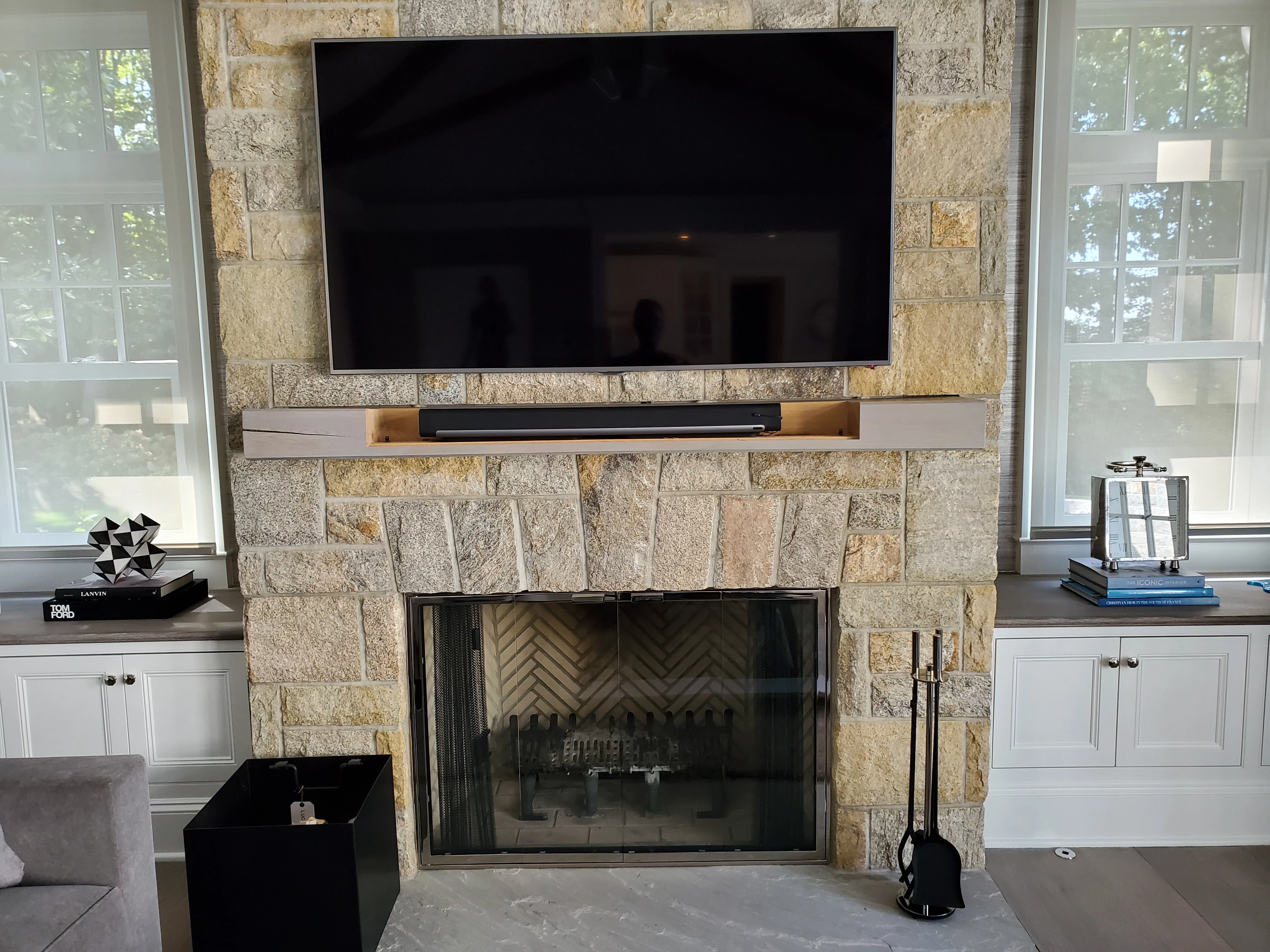 sonos playbar on mantle