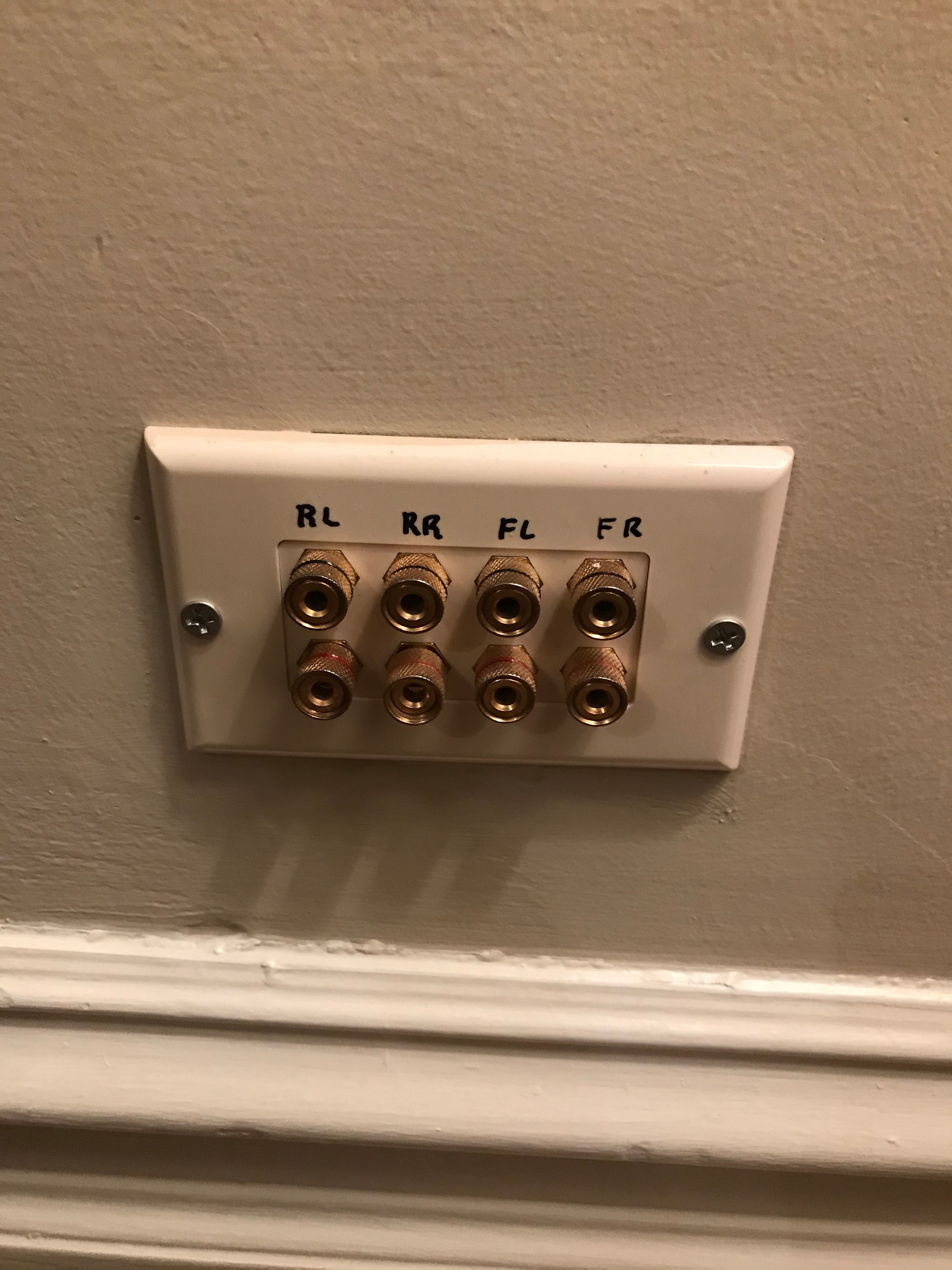 How to Connect Ceiling Speakers to Amplifiers? 