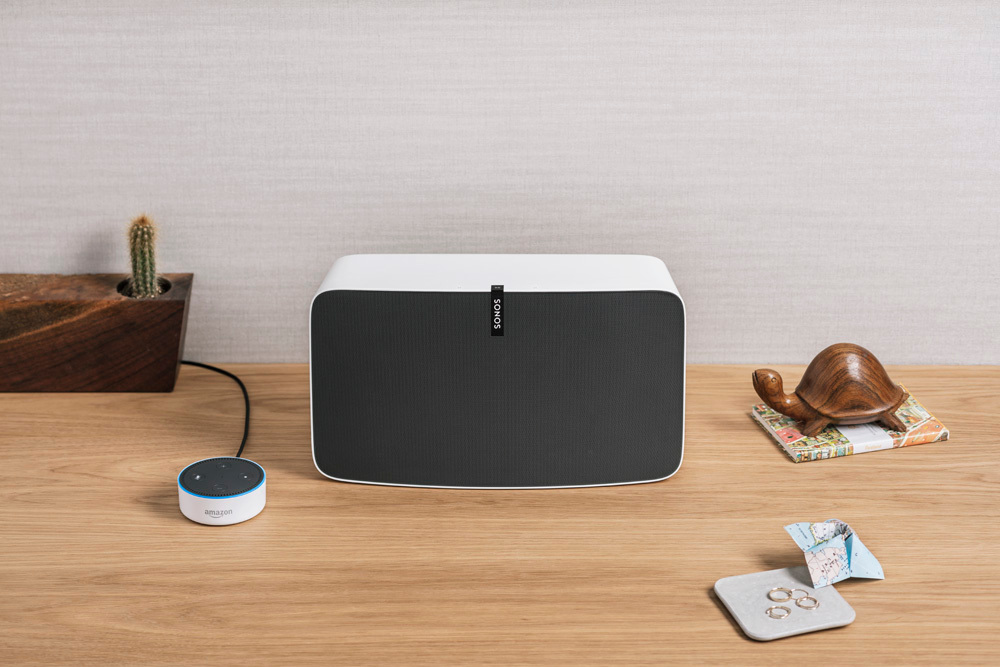 beebom smart speaker