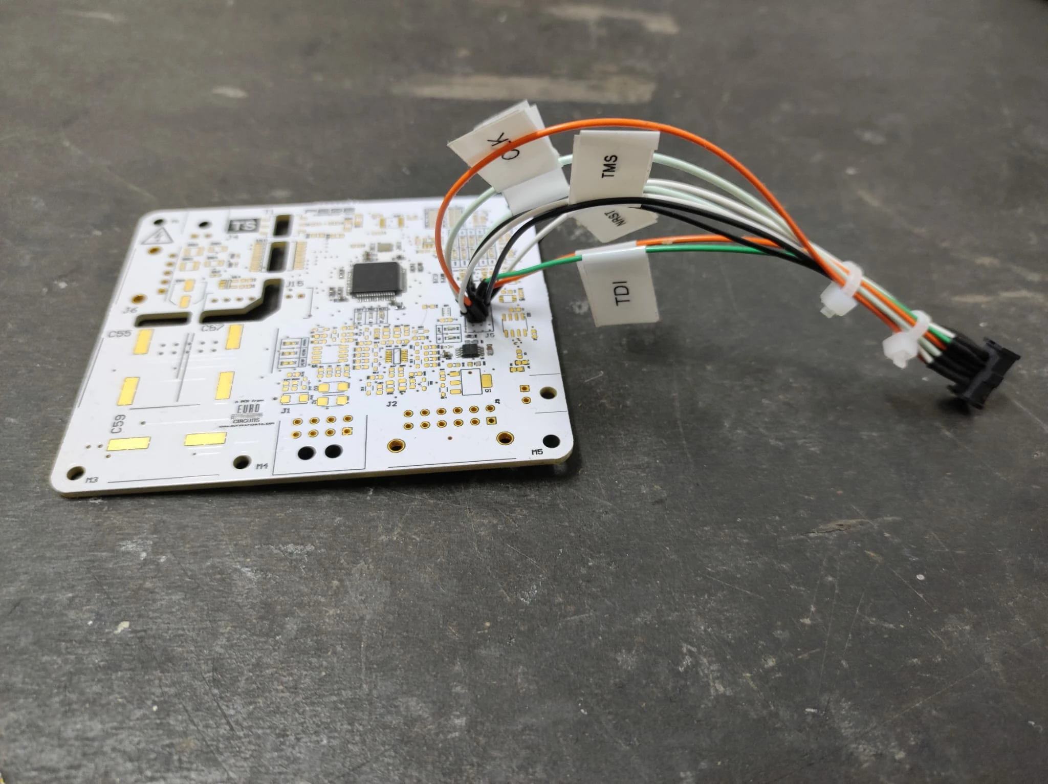 jtag_circumvent.jpg