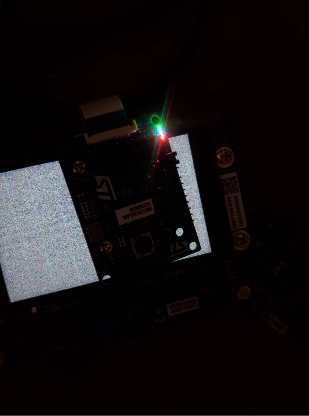 this is the screen when i run a projecct with 0 errors . camera reference is MB1166-A09
