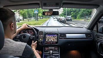 Value-optimized power-management IC for automotive applications Value-optimized power-management IC for automotive applications