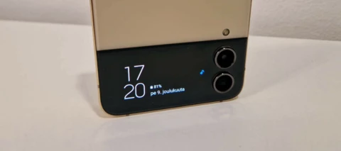 Näin otat kaiken irti Samsung Galazy Z Flip4 5G:n pikkunäytöstä