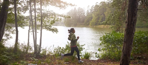 Suunto Wing 2 – Kuulokkeet, jotka kulkevat mukana kaikessa