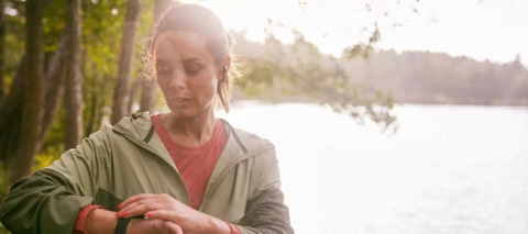 Älykellojen turvaominaisuudet ja unen seuranta