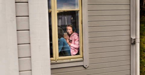 Lapsen ensimmäinen puhelin