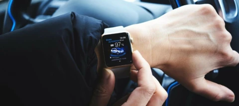 Älykello mobiiliyhteydellä vai ilman - Mitä eroa ja hyötyä?