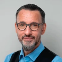Marek Urbaszek